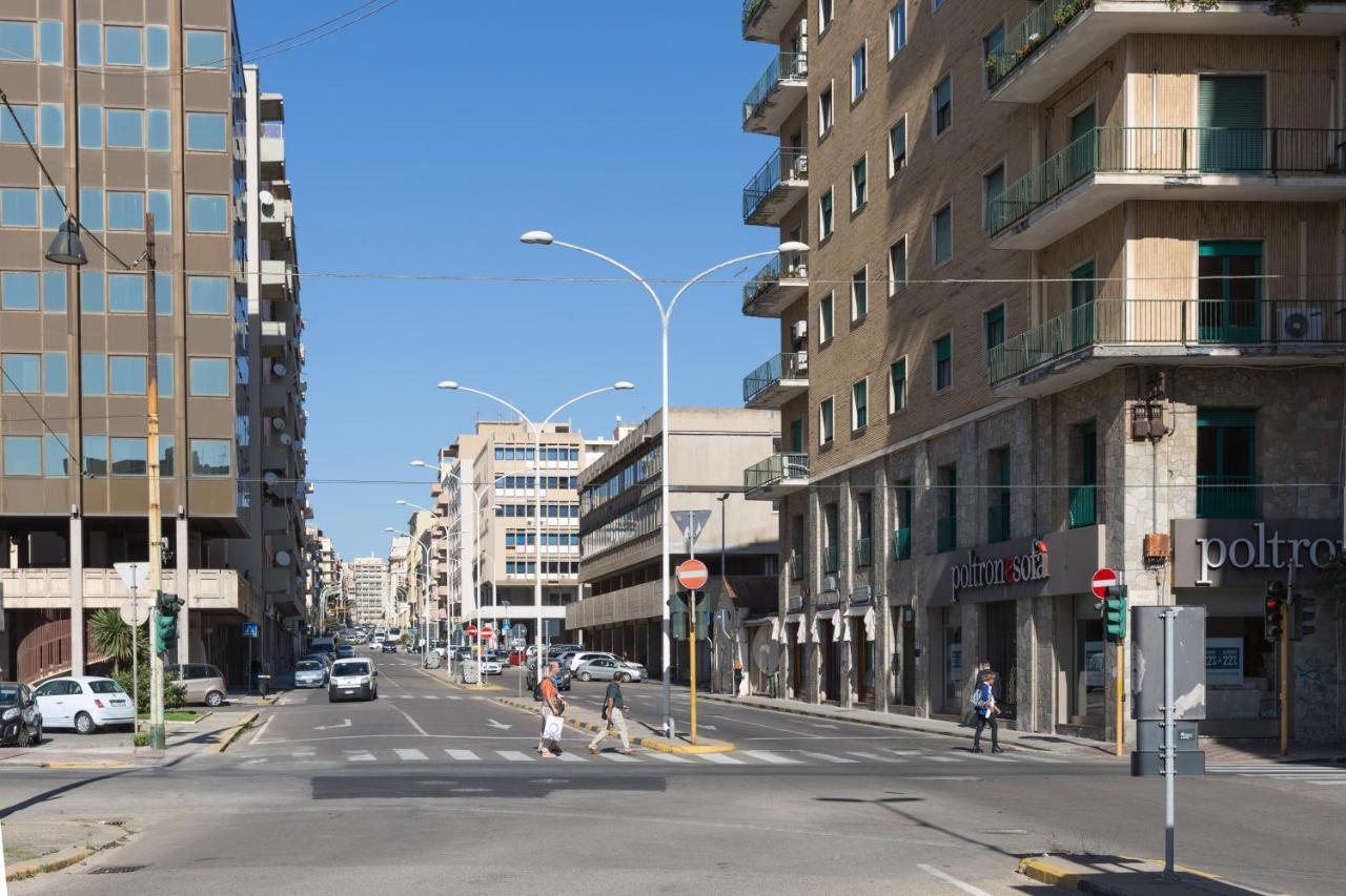 Budget Rooms Sonnino 37 Cagliari Exterior photo